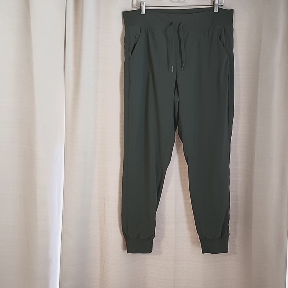 Joggers, All in Motion